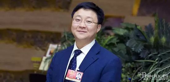 劉慶峰：AI迎來黃金收獲期 建議加快基礎(chǔ)設(shè)施建設(shè)