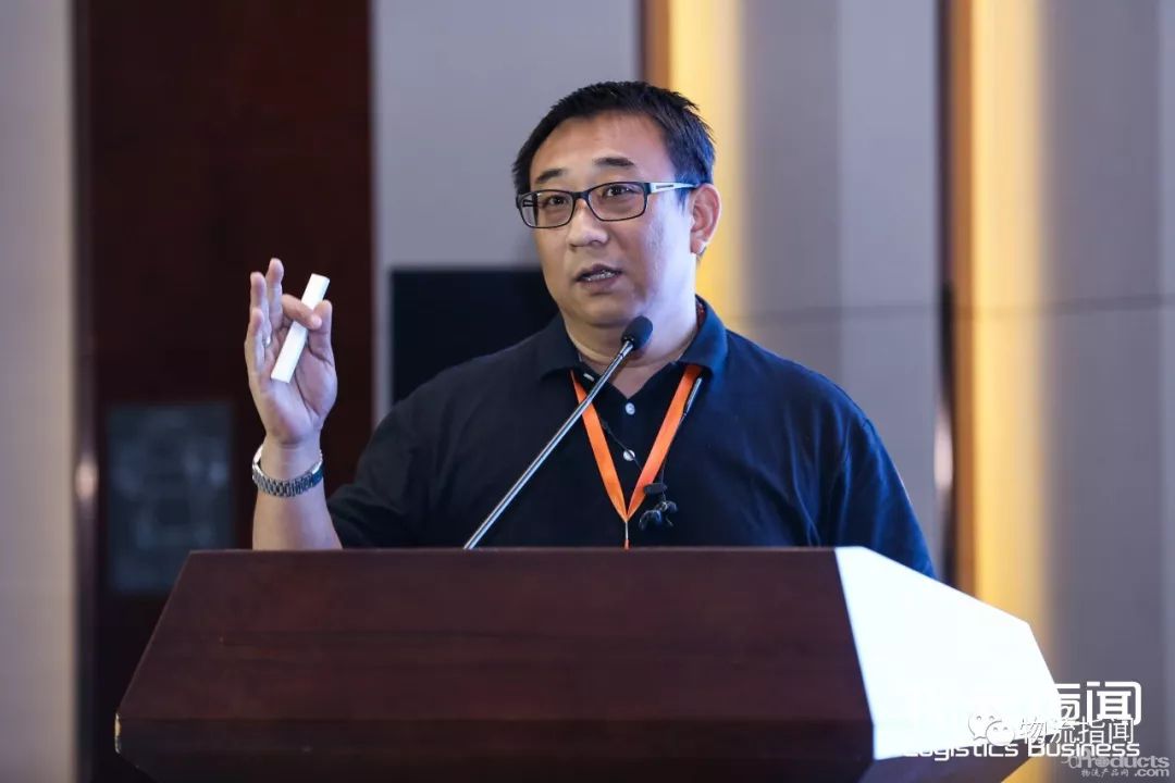 白光利：愛鮮蜂興衰啟示錄