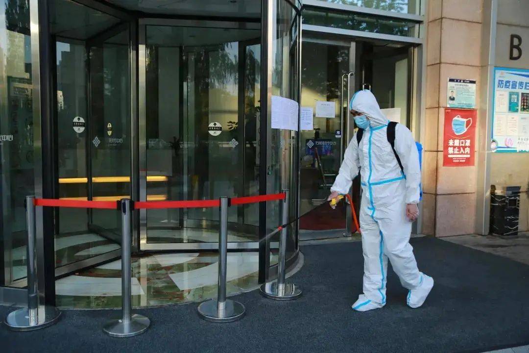 北京望京又一樓宇安全解封，120余家企業(yè)陸續(xù)復(fù)工！