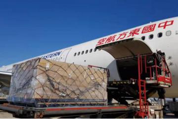 馳援至少已達數(shù)百噸，為何依然物資告急？