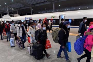 經(jīng)濟(jì)戰(zhàn)“疫”錄：人流物流交通“回暖” 順暢經(jīng)濟(jì)“動脈”