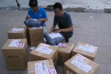 快運(yùn)降價(jià)廝殺 物流業(yè)開打“價(jià)格戰(zhàn)”搶市場