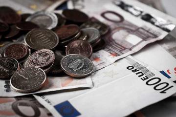 幫助中小微企業(yè)渡過難關(guān)（政策解讀·有序恢復(fù)生產(chǎn)生活秩序）