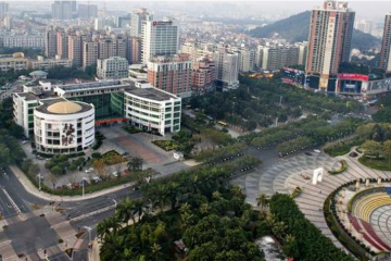 京東投300億，華為投100億，這個城市有望成為下個經(jīng)濟中心？