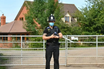 英國(guó)蔬菜農(nóng)場(chǎng)、服裝倉(cāng)庫(kù)出現(xiàn)疫情，這20城面臨二次封鎖！IC疫苗最快明年初上市