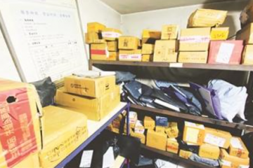 新“標(biāo)尺”下，快遞變“瘦”變“綠”了嗎？