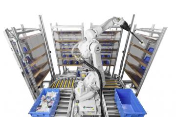 視頻案例：國(guó)外全自動(dòng)肉制品冷藏庫(kù)