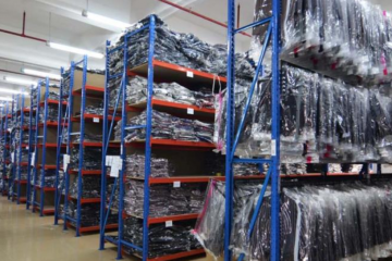 「行業(yè)深度」洞察2022：中國(guó)服裝行業(yè)競(jìng)爭(zhēng)格局及市場(chǎng)份額(附市場(chǎng)集中度、企業(yè)競(jìng)爭(zhēng)力評(píng)價(jià)等)