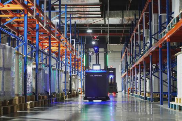 ?？禉C(jī)器人攜手裕同科技，開啟包裝行業(yè)的智造之旅