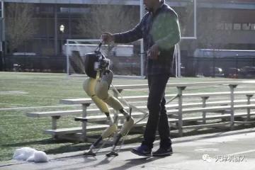 【原創(chuàng)】人形物流機(jī)器人離我們還有多遠(yuǎn)？