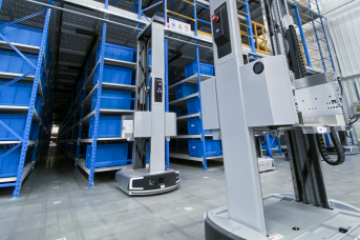 【案例】貨箱倉儲機器人在實地工作