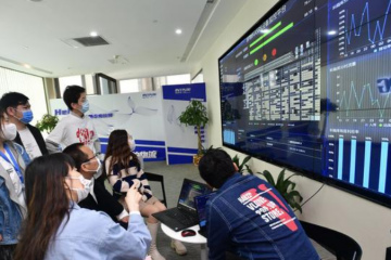 武漢“智慧管家”操控全國800個(gè)物流倉儲(chǔ)