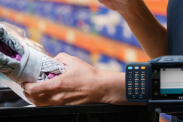 可穿戴設(shè)備和機(jī)器人技術(shù)在倉儲(chǔ)管理中的實(shí)踐考量