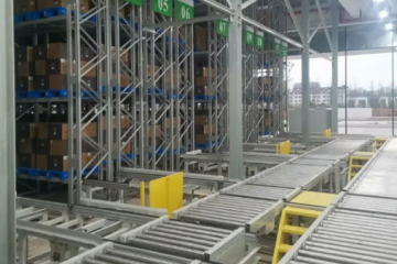 箱式四向穿梭車系統(tǒng)在茶行業(yè)智能化工廠的應(yīng)用