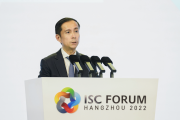 阿里巴巴張勇：在核心科技上持續(xù)投入，助力全球產(chǎn)業(yè)鏈供應(yīng)鏈韌性與穩(wěn)定