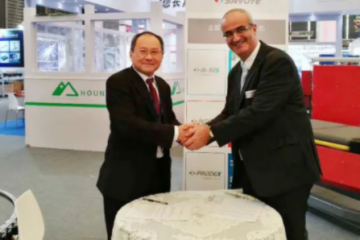 如何打包？鋒馥有新招！流水線末端量體裁高封箱機(jī)來(lái)了！