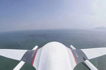 快件跨省半日達(dá)，順豐無(wú)人機(jī)完成跨瓊州海峽首飛