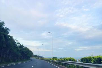 快遞業(yè)，從拼“速度”到比“綠色”