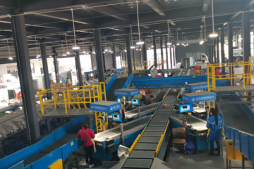 從年均百億到月均百億 快遞業(yè)狂奔背后的引擎