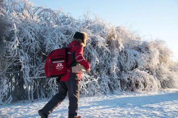 尋個新鮮味｜這貨真香！多地單量漲了2倍，今年為啥賣得火寄得快？