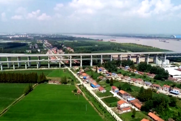 用小車價(jià)拉大車貨， 滿幫、貨拉拉被指縱容超載