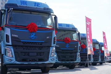 輕至9.7噸，續(xù)航250公里！乘龍H5換電牽引助力客戶輕松盈利