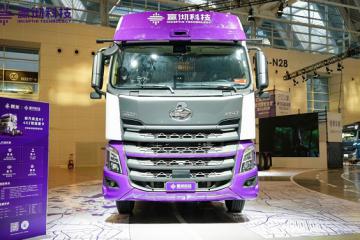 降本增效干線物流王者，乘龍智駕重卡亮相2024數(shù)字物流大會(huì)