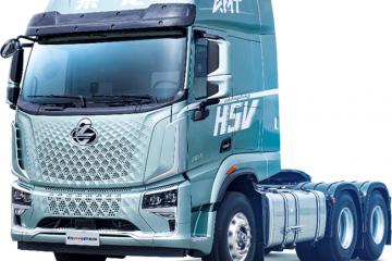 再獲三獎(jiǎng)！乘龍產(chǎn)品&公益贏得卡車兄弟推薦