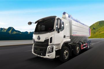 乘龍H5 6X2飼料散裝運輸車：銷冠實力，助你春季開工穩(wěn)賺