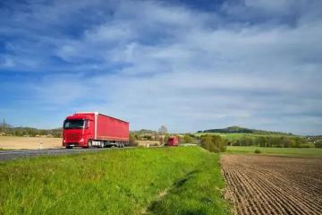 物流革命進(jìn)行時(shí)：政策破局、科技賦能、綠色轉(zhuǎn)型的三重奏