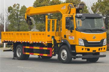 一車多用，承載更穩(wěn)，乘龍L3隨車吊解鎖高效創(chuàng)富新思路