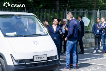 福田卡文汽車閃耀上海 攜歐洲生態(tài)合作伙伴 加速新能源全球化戰(zhàn)略布局