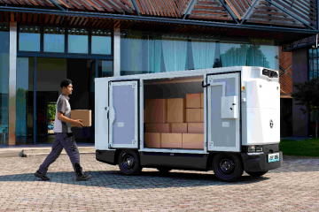 19800元！九識(shí)智能E系列無(wú)人物流車正式上市，重新定義智慧物流