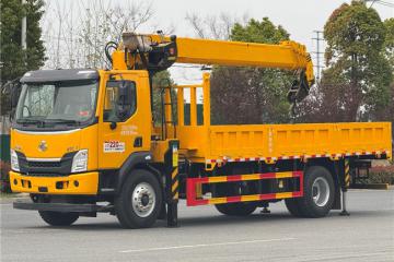 公告無憂！乘龍L3隨車吊多拉快跑更省油