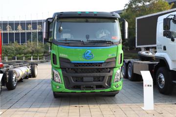 乘龍H5純電牽引車：動力續(xù)航兼?zhèn)?，引領(lǐng)運(yùn)輸行業(yè)革新