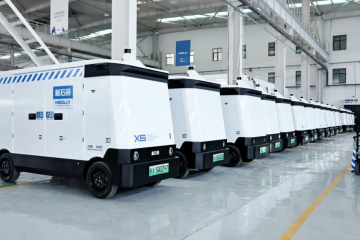 新石器無人車部署超7500輛，規(guī)模穩(wěn)居全球首位