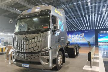 630大馬力超節(jié)氣，乘龍HK燃?xì)庵乜ǜ删€物流降本增效新選擇