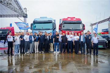 乘龍卡車萬里長測：錨定“一帶一路”，見證中國物流脊梁