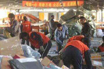 網(wǎng)點靠旺季賺錢不再現(xiàn)實，末端迫近生存臨界點