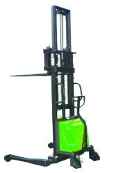 半電動堆高車（寬腿式）