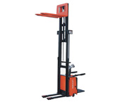 諾力全電動(dòng)堆高車CL系列