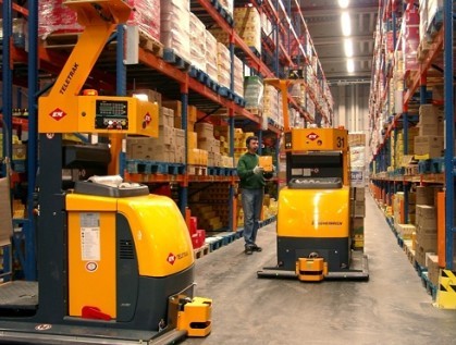 德馬泰克揀選導(dǎo)引車