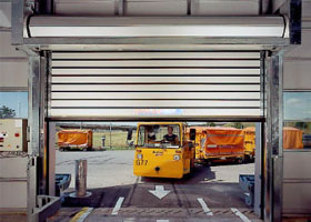 供應鋁合金快速卷簾門