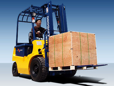 CPD15-CPD系列電動(dòng)平衡重式叉車