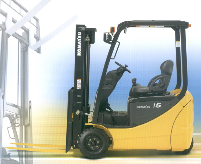 小松ＡＭ５０系列三輪電動(dòng)平衡重叉車