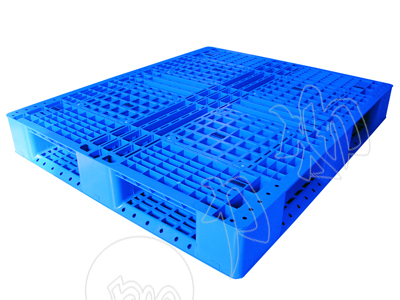 田字網(wǎng)格1210置3鋼管