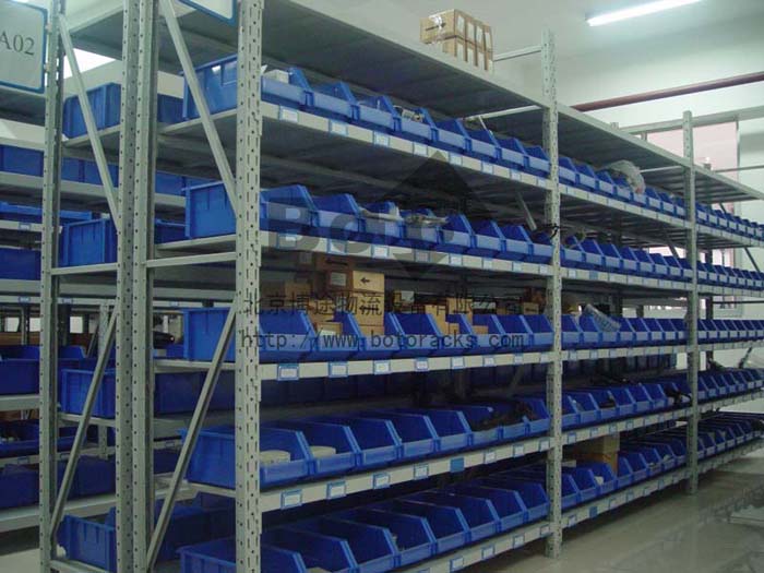 中型擱板式貨架Medium Racking