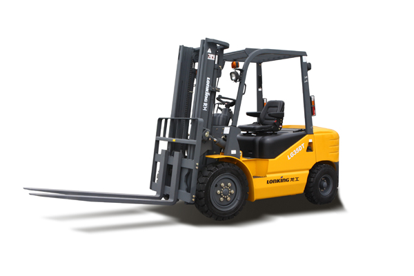 LG35D內(nèi)燃平衡重柴油叉車