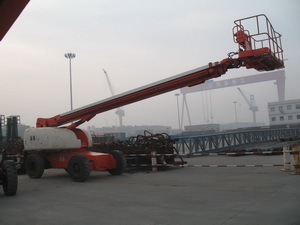 自行式直臂型高空作業(yè)平臺GTBZ30