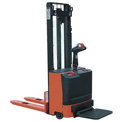 全電動(dòng)堆高車CL系列